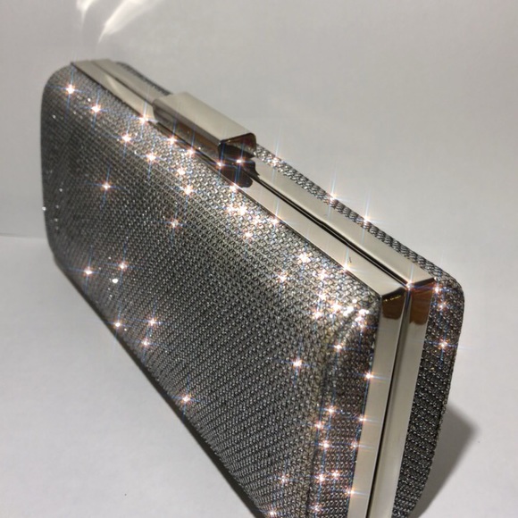 silver sparkly clutch